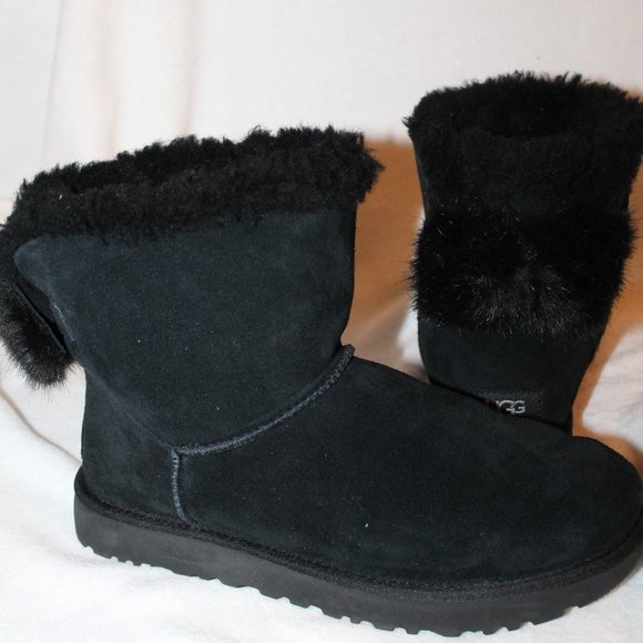 UGG EMMIE FLUFF BOW MINI SUEDE BOOTS BLACK 8 11 - Picture 1 of 6